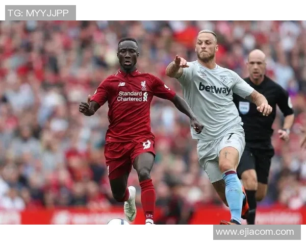 当足球明星遭遇女友背叛的痛苦与重生之路